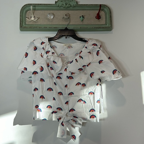 Saint Geraldine rainbow eye print ruffle bow front crop button down new medium - Picture 3 of 9